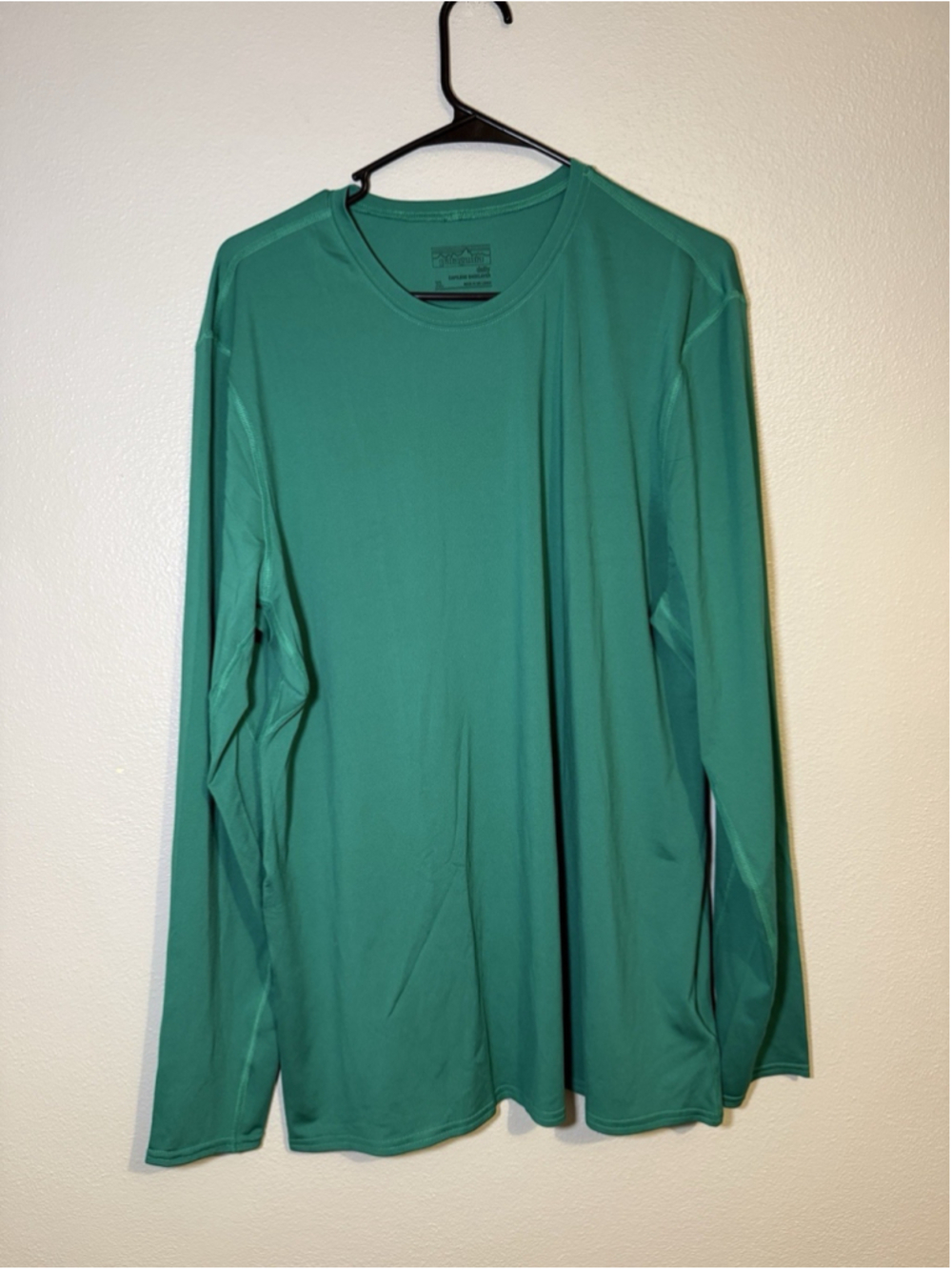 Patagonia Capilene Baseball Cool Stretch Long Sleeve T-Shirt Mens Size XL Green